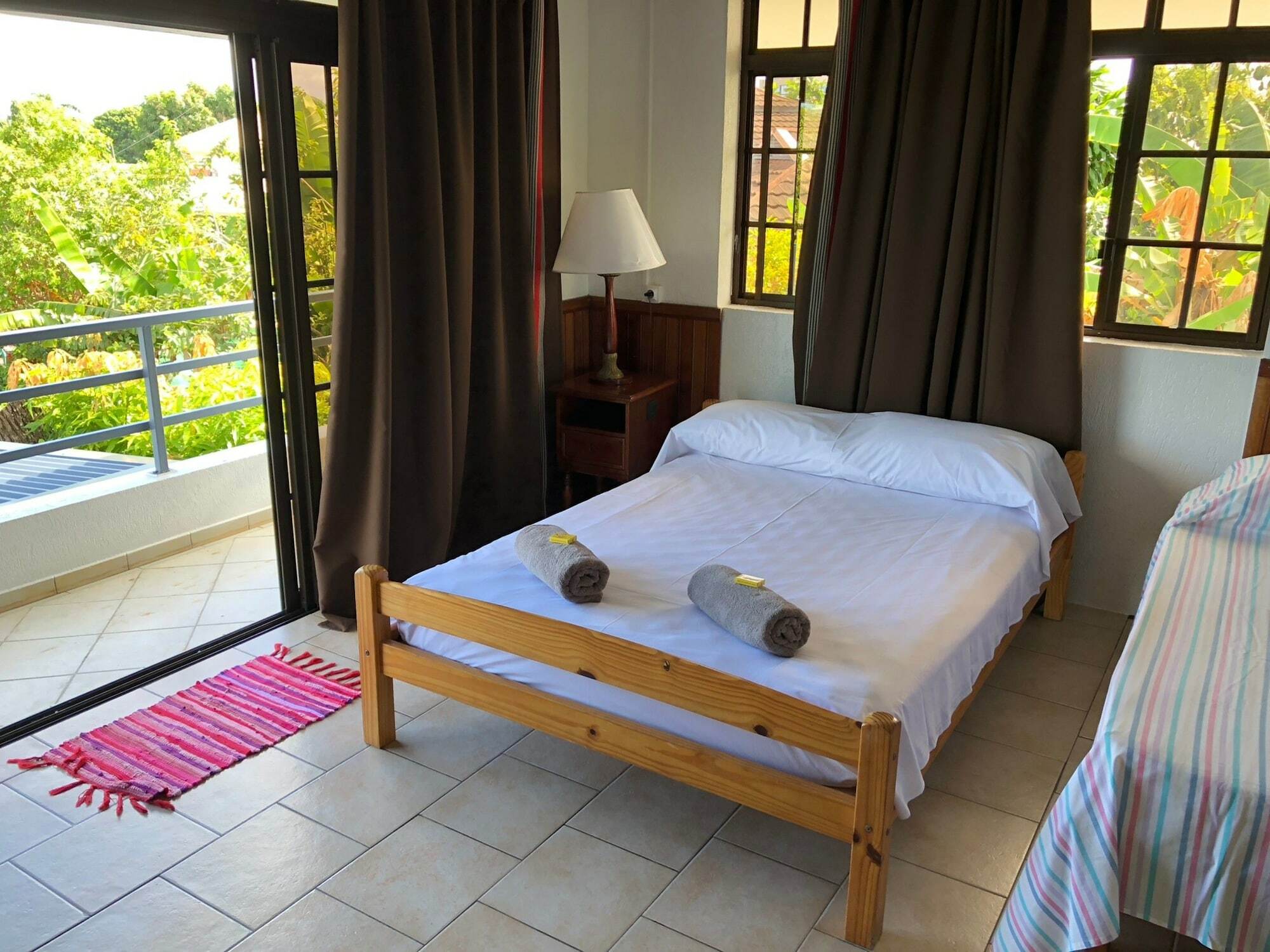 פאפיט Ahitea Lodge מראה חיצוני תמונה